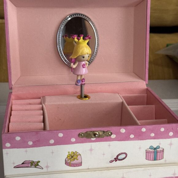 Childrens Princess Mirrored Musical Jewelry Box Twirling Princess Pink Cute - Picture 1 of 10